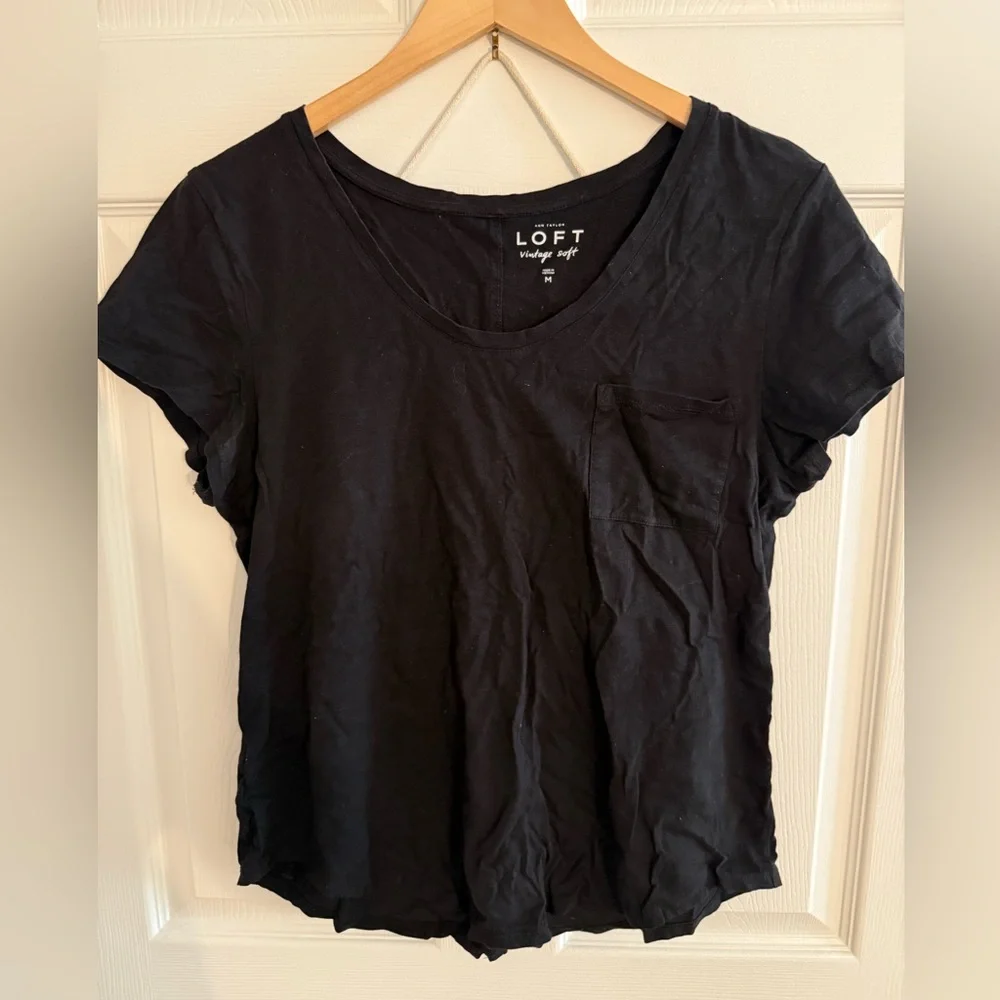 LOFT Vintage Soft scoop neck t-shirt with pocket. Black, size M. - Picture 1 of 6